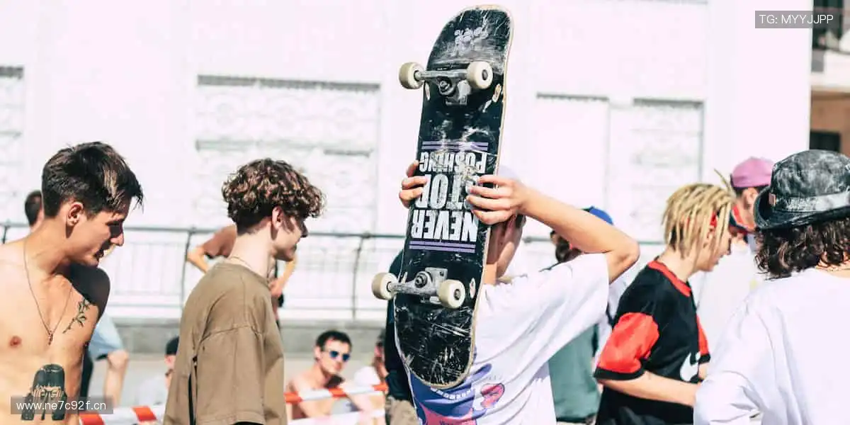 ⚡️全球赛事，一网打尽！🎿 体育直播，你的私人赛事管家！